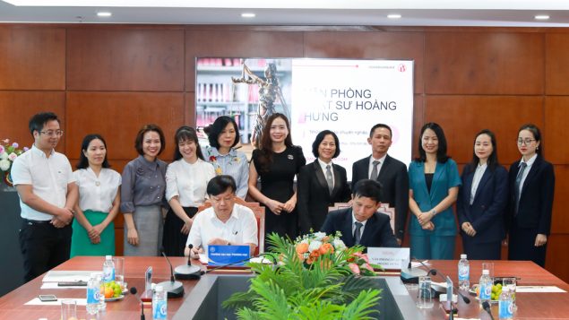 LỄ KÝ KẾT THỎA THUẬN HỢP TÁC GIỮA VĂN PHÒNG LUẬT SƯ HOÀNG HƯNG VÀ ĐẠI HỌC THƯƠNG MẠI